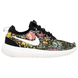 Nike Juvenate spring garden floral Sneakers 9.5